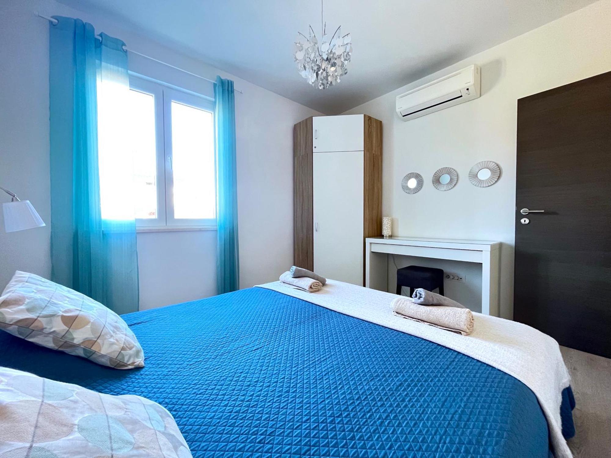 Apartments Sea & Sky Stari Grad  Rum bild